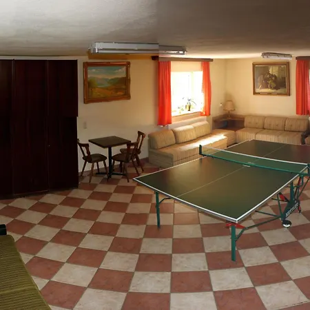 Гостевой дом Haus Rosenauer & Нусдорф-ам-Аттерзее