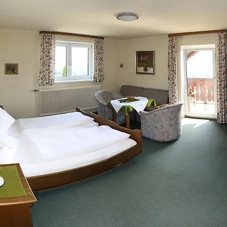Haus Rosenauer & 3*