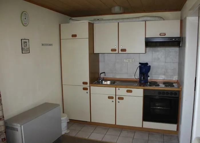 Haus Rosenauer & Konukevi 3*