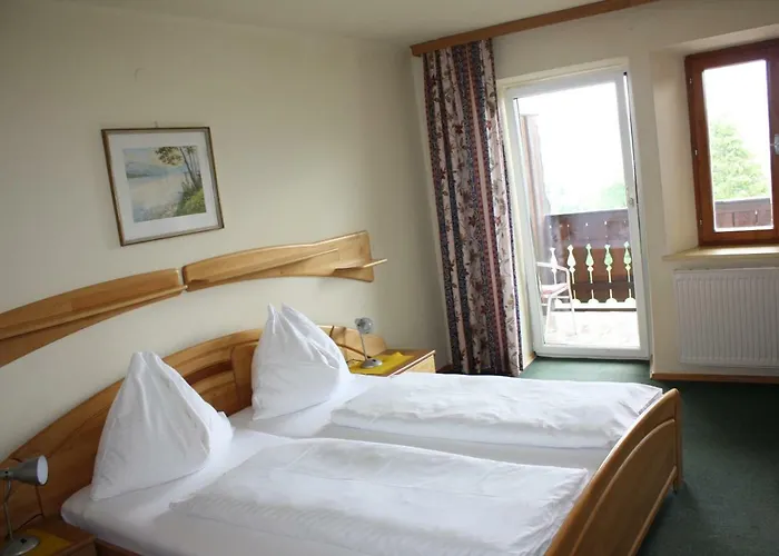 Haus Rosenauer & 3* Nussdorf am Attersee