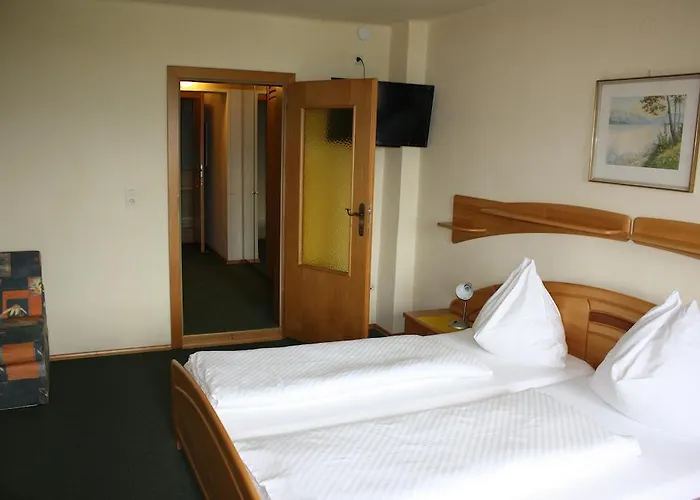 Haus Rosenauer & 게스트하우스